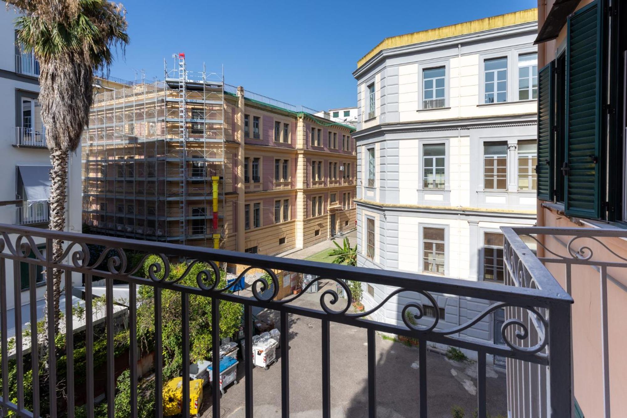 Don Vittorio A Chiaia Hotel Naples Exterior photo